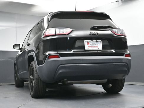 Used 2020 Jeep Cherokee Altitude image 26