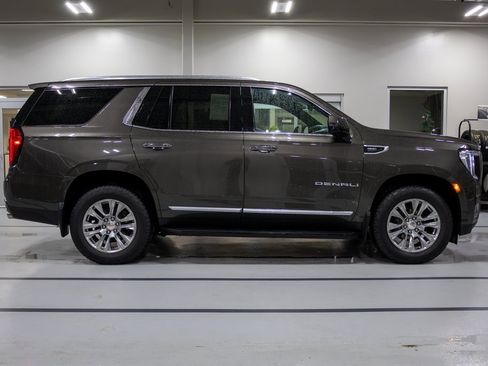 Used 2021 GMC Yukon Denali image 6