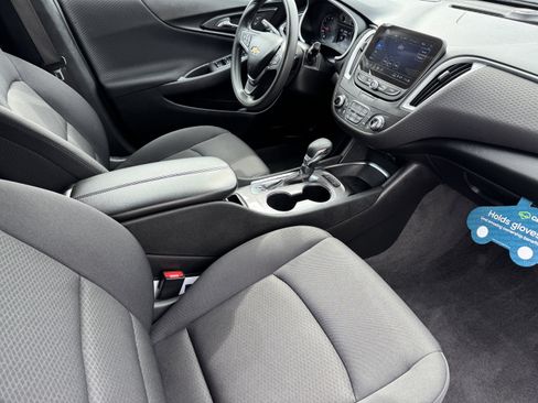 Used 2024 Chevrolet Malibu LT image 20