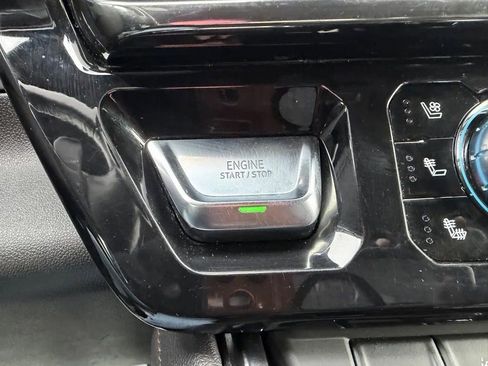 Used 2022 GMC Sierra 1500 AT4 w/ AT4 Preferred Package image 19