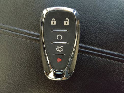 Used 2024 Chevrolet Malibu LT FWD image 32