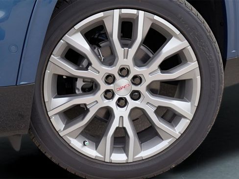 New 2026 GMC Acadia Denali image 2