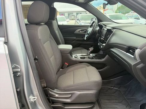 Used 2023 Chevrolet Traverse LT w/ LPO, Floor Liner Package AWD/4WD image 23