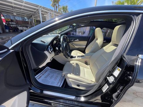 Used 2017 Mercedes-Benz CLA 250 image 9