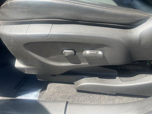 Used 2017 Chevrolet Trax LT w/ Driver Confidence Package image 17