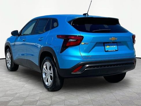 New 2026 Chevrolet Trax LS FWD image 4