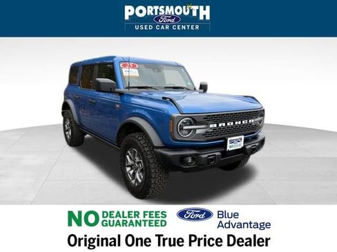 Used 2025 Ford Bronco Badlands image 23