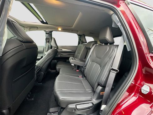 Used 2026 INFINITI QX60 Luxe w/ Cargo Package image 27