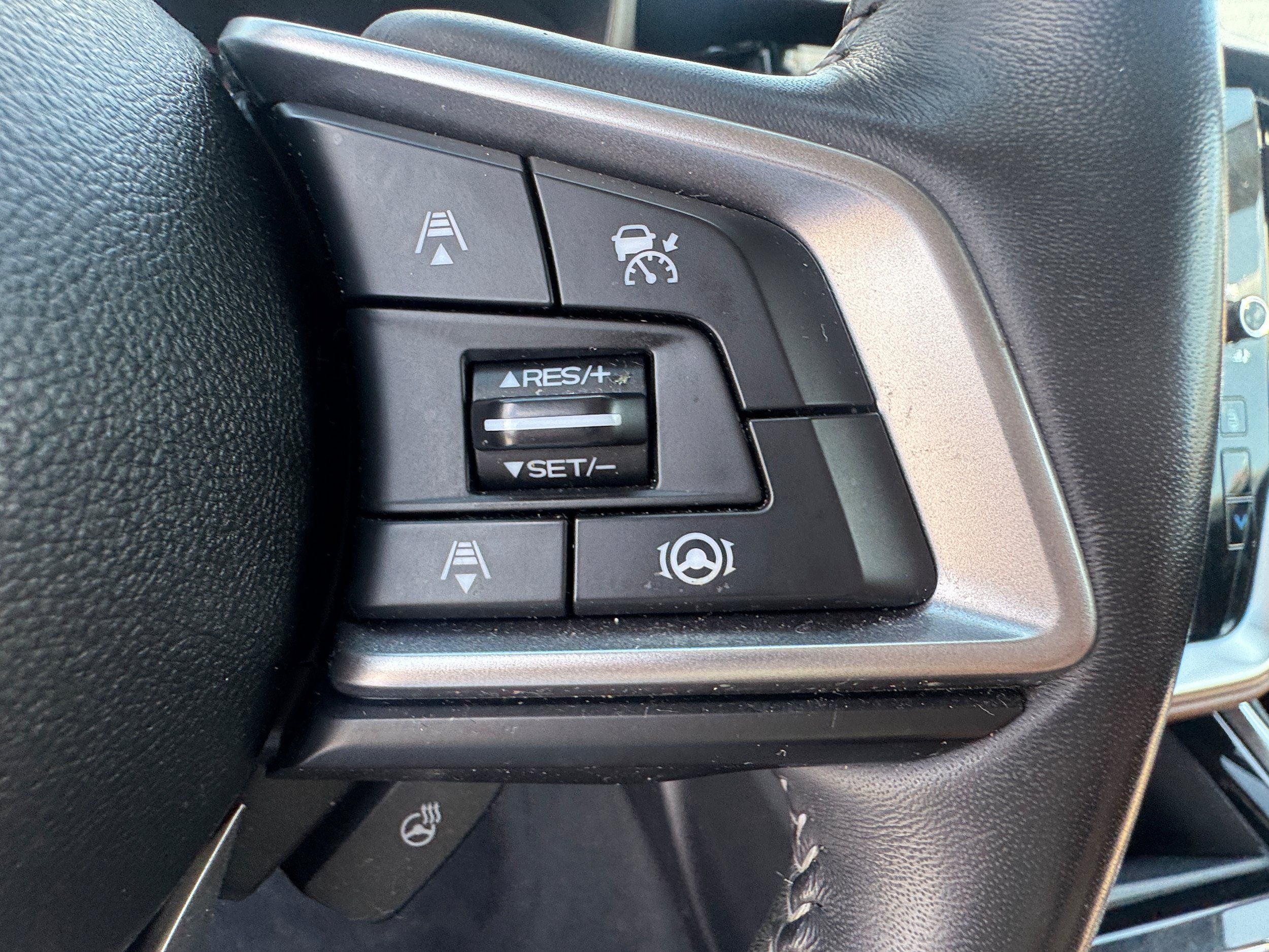 Used 2021 Subaru Outback Touring XT AWD/4WD image 21