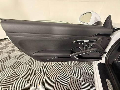 Certified 2019 Porsche 911 Carrera S image 25