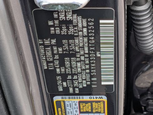 Used 2026 Kia Sportage EX FWD image 37