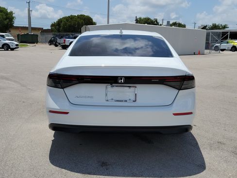 Used 2024 Honda Accord EX image 6