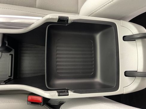 Certified 2024 Hyundai Kona SEL FWD image 25