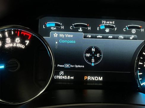 Used 2019 Ford F150 Platinum image 18