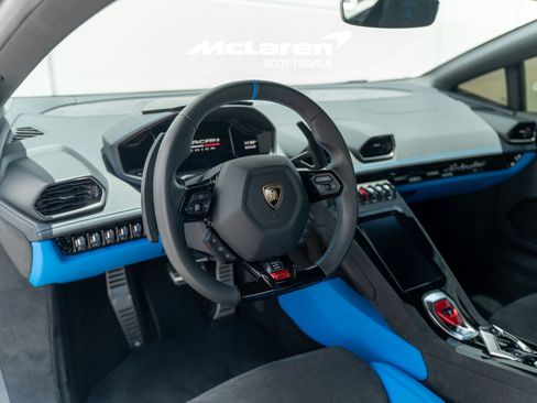 Used 2024 Lamborghini Huracan Tecnica RWD image 13