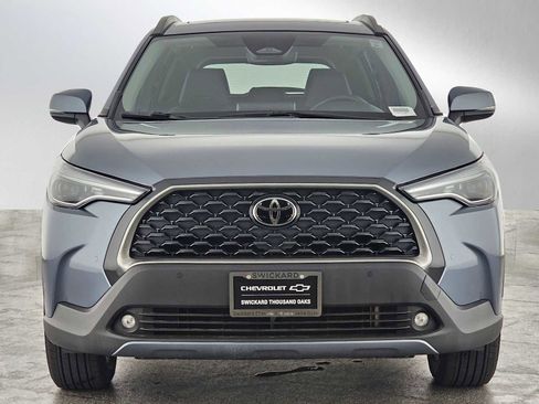 Used 2024 Toyota Corolla Cross XLE w/ Convenience Package image 16