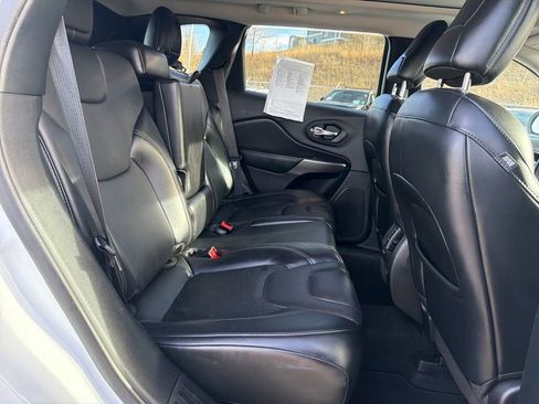 Used 2021 Jeep Cherokee Limited AWD/4WD image 26
