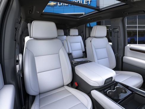 New 2026 Chevrolet Tahoe Premier AWD/4WD image 16