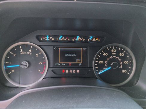 Used 2018 Ford F150 XLT w/ Equipment Group 302A Luxury AWD/4WD image 21