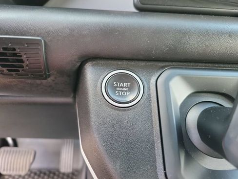 Used 2021 Land Rover Defender 110 X-Dynamic HSE AWD/4WD image 25