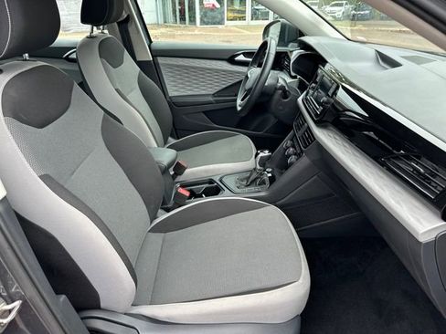 Used 2024 Volkswagen Taos S image 23