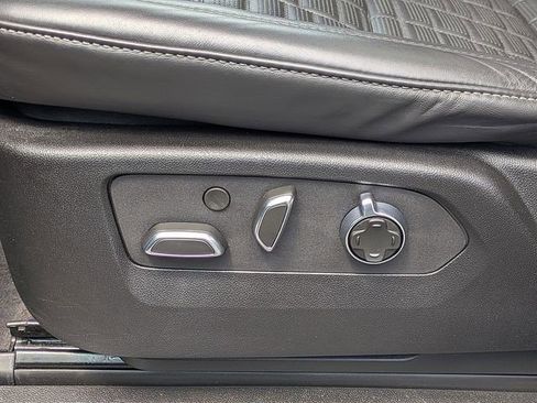Certified 2023 Cadillac Escalade ESV Sport Platinum w/ LPO, Floor Liner Package AWD/4WD image 24