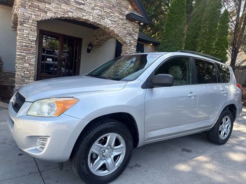 Used 2010 Toyota RAV4 2WD image 2
