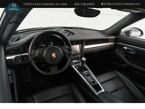 Used 2012 Porsche 911 Carrera RWD image 31