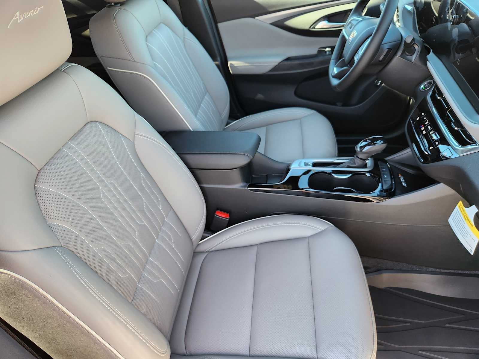 New 2026 Buick Envista Avenir FWD image 15