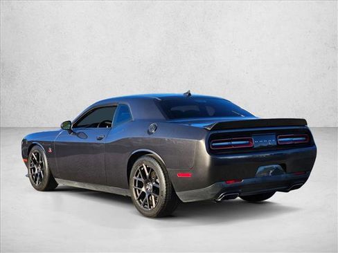 Used 2016 Dodge Challenger R/T Scat Pack w/ Leather Interior Group image 8