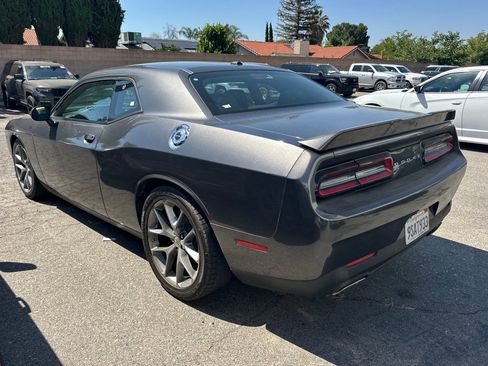 Used 2022 Dodge Challenger GT RWD image 5