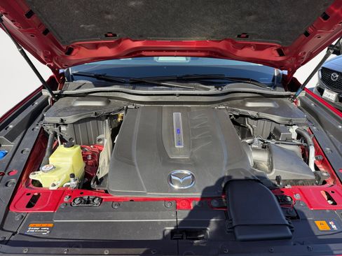 Certified 2024 MAZDA CX-90 Plug-In Hybrid w/ Preferred AWD/4WD image 18