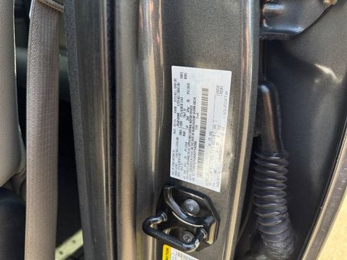 Used 2019 Ford F150 XLT w/ Equipment Group 302A Luxury AWD/4WD image 25