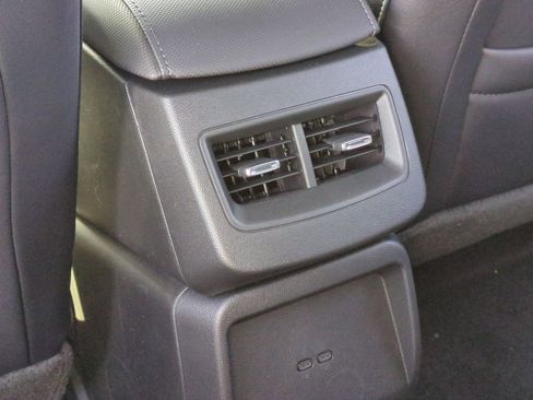 New 2026 Chevrolet Equinox EV LT image 20