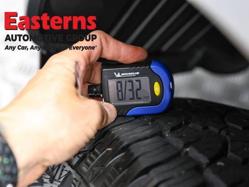 Used 2019 Nissan Frontier S RWD image 27