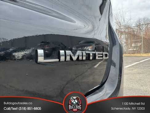 Used 2018 Jeep Compass Limited w/ Navigation Group AWD/4WD image 33