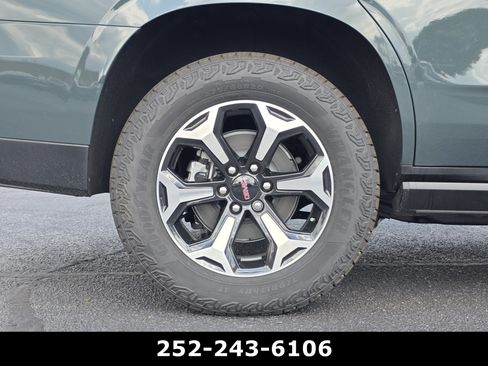 Used 2026 GMC Yukon AT4 w/ AT4 Premium Plus Package AWD/4WD image 53