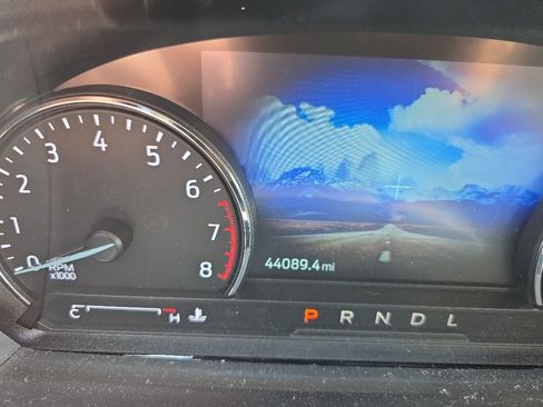 Used 2022 Ford Explorer Limited RWD image 13