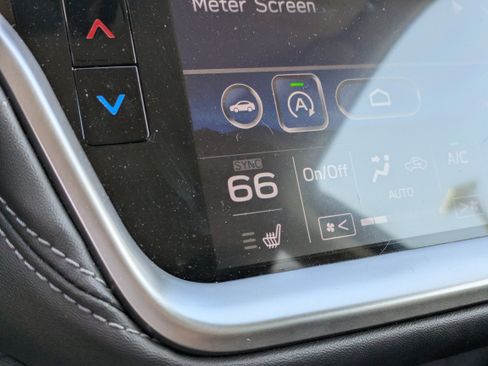 Certified 2021 Subaru Outback Premium image 30