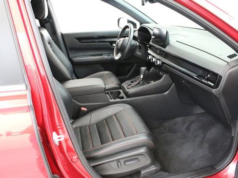 Used 2024 Honda CR-V Sport Touring image 28