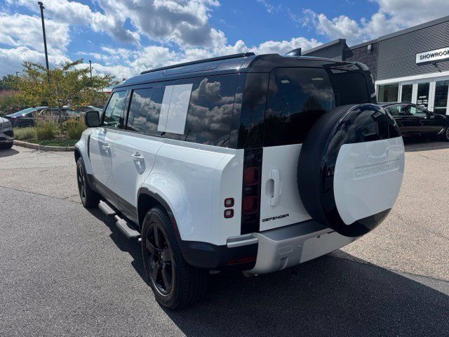 Used 2025 Land Rover Defender 110 S AWD/4WD image 5