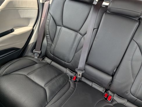 Used 2019 Subaru Forester Premium w/ All-Weather Package AWD/4WD image 12