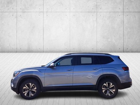 New 2026 Volkswagen Atlas SE image 8