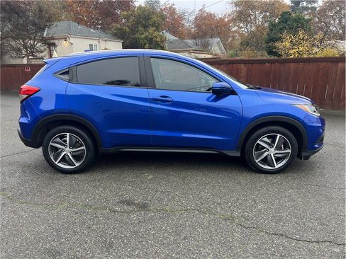 Used 2021 Honda HR-V EX image 8