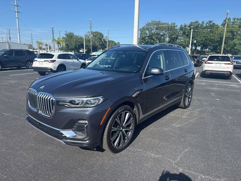 Used 2019 BMW X7 xDrive50i w/ Premium Package image 3