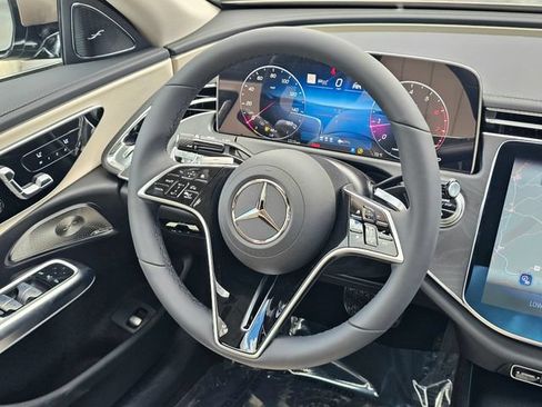 New 2026 Mercedes-Benz E 450 4MATIC Sedan image 27