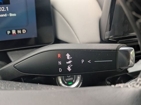 Used 2024 Honda Prologue Touring image 32