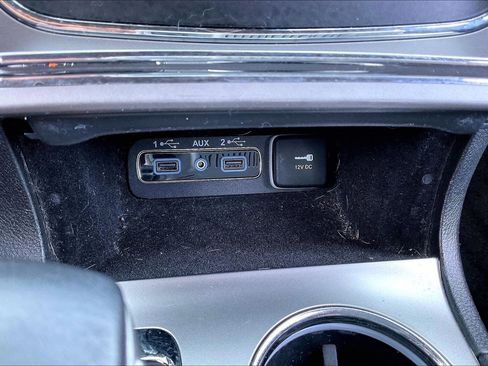 Used 2019 Jeep Grand Cherokee Laredo w/ Security & Convenience Group image 20