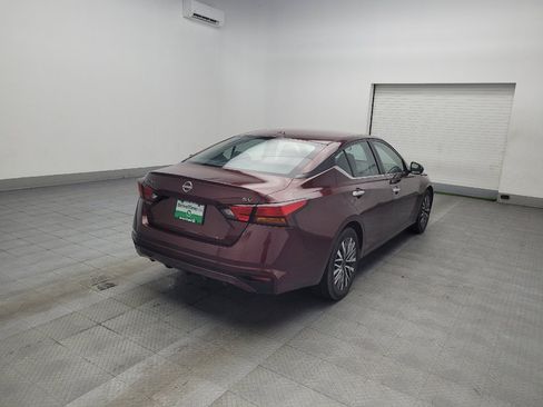 Used 2023 Nissan Altima 2.5 SV image 9