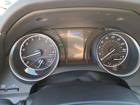 Certified 2022 Toyota Camry SE image 20